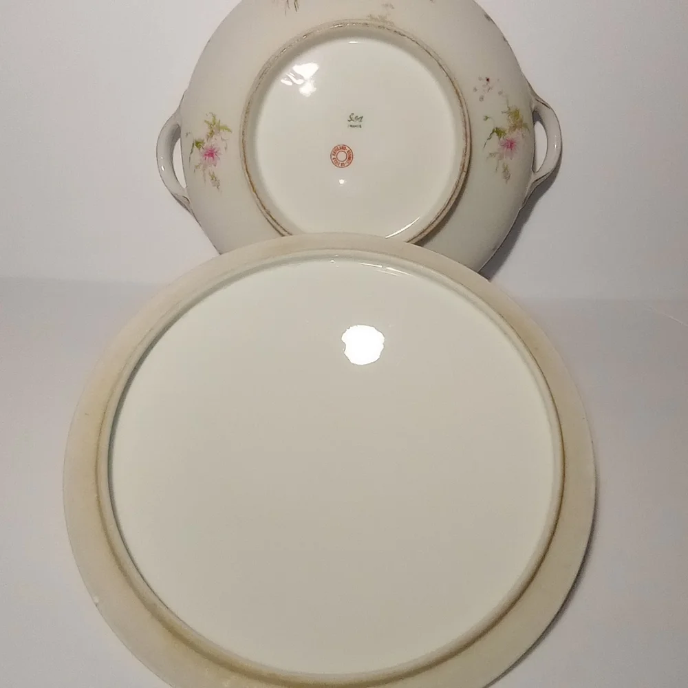 Vintage 1900's Elegant GDA Limoges Round Covered Serving Dish - Picture 9 of 11
